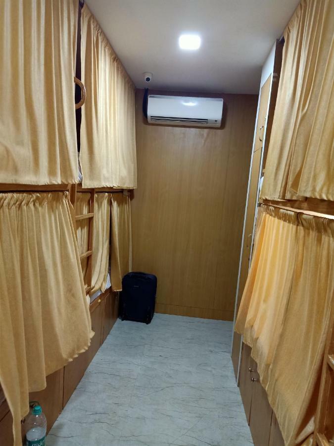 Mabrook Dormitory Bombaj Exteriér fotografie